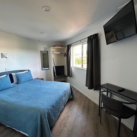 Baycourt Lakefront Motel Taupo Dış mekan fotoğraf